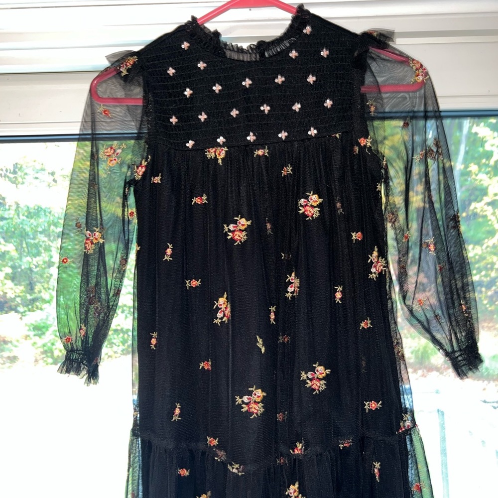 Zara size 7 black mesh dress with roses. Super cute perfect for holidays.